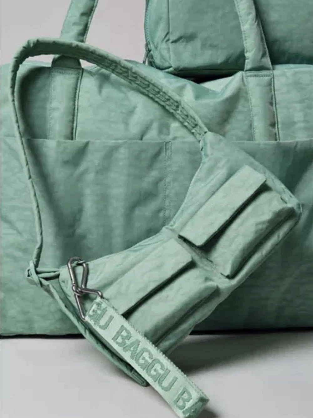 BAGGU Cargo Nylon Shoulder Bag in Seafoam